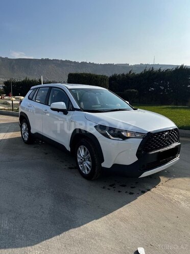 Toyota Corolla Cross-1