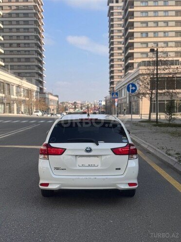 Toyota Corolla Fielder 2019, 110,000 km - 1.5 л - Bakı