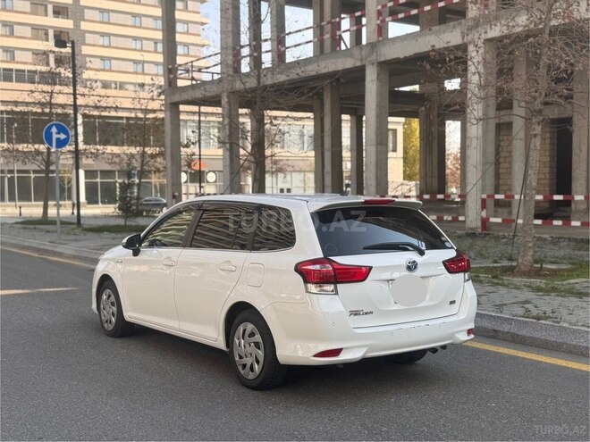 Toyota Corolla Fielder 2019, 110,000 km - 1.5 л - Bakı