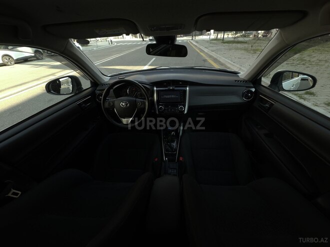 Toyota Corolla Fielder 2019, 110,000 km - 1.5 л - Bakı