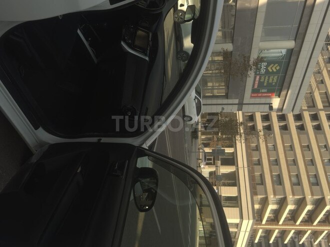 Toyota Corolla Fielder 2019, 110,000 km - 1.5 л - Bakı