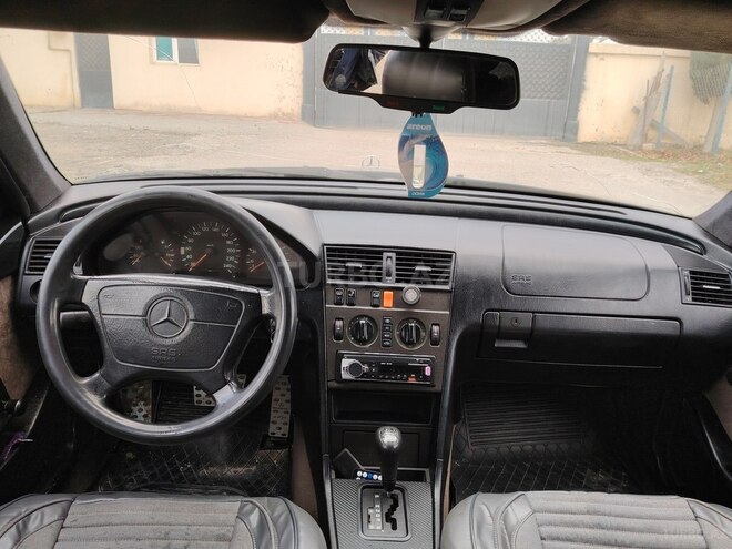 Mercedes C 200 1996, 245,000 km - 2.0 l - Bakı