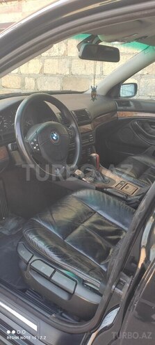 BMW 523 1999, 390,000 km - 2.5 l - Göyçay