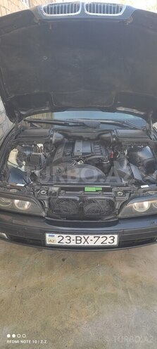 BMW 523 1999, 390,000 km - 2.5 l - Göyçay