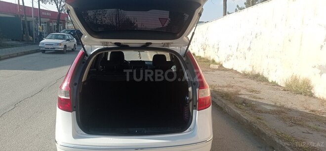 Hyundai i30 2009, 290,000 km - 1.6 л - Bakı