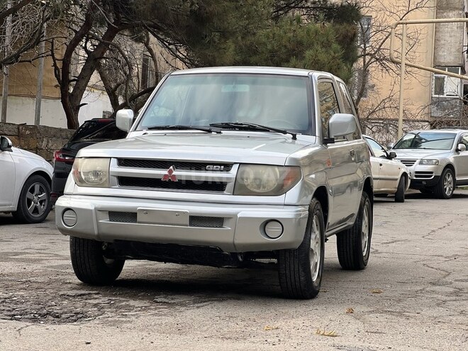 Mitsubishi Pajero io 1999, 225,000 km - 1.8 л - Bakı