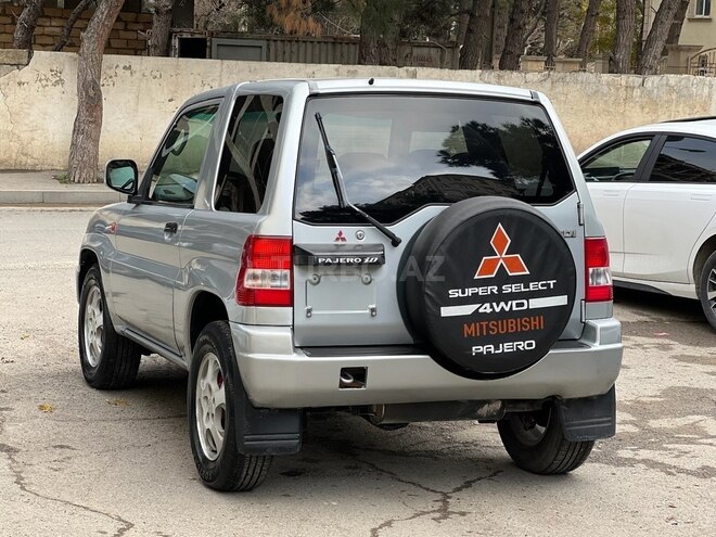 Mitsubishi Pajero io 1999, 225,000 km - 1.8 л - Bakı
