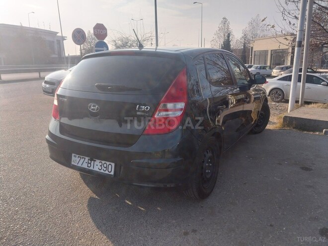 Hyundai i30 2009, 298,000 km - 1.4 l - Gəncə