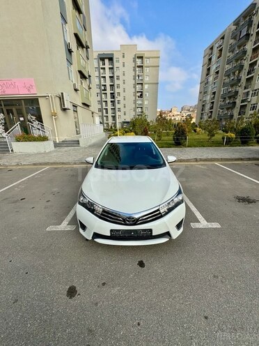 Toyota Corolla 2013, 196,000 km - 1.6 l - Bakı