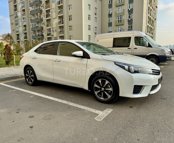 Toyota Corolla 2013, 196,000 km - 1.6 l - Bakı