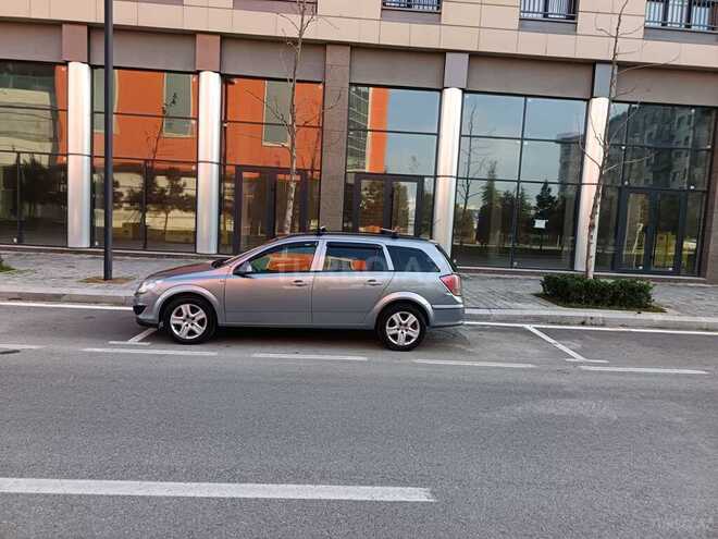 Opel Astra 2009, 273,000 km - 1.4 l - Bakı