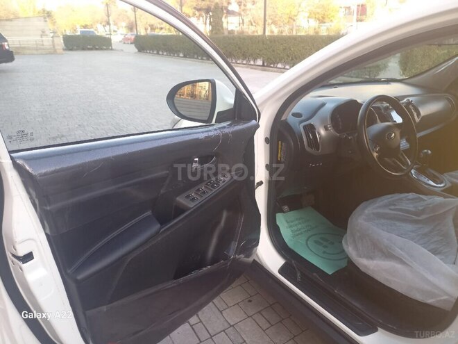 Kia Sportage 2015, 172,300 km - 2.0 л - Bakı