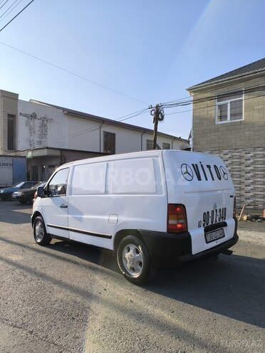 Mercedes Vito 2000, 270,555 km - 2.2 л - Zaqatala