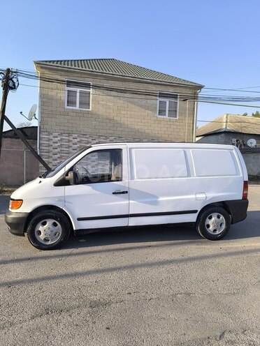 Mercedes Vito 2000, 270,555 km - 2.2 л - Zaqatala