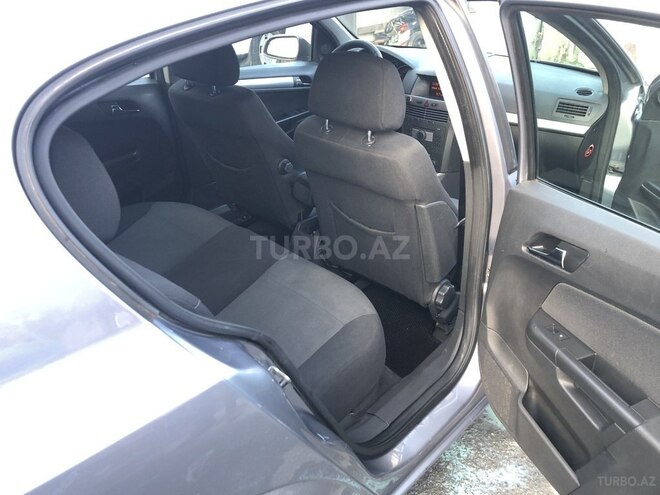 Opel Astra 2006, 238,000 km - 1.3 l - Bakı