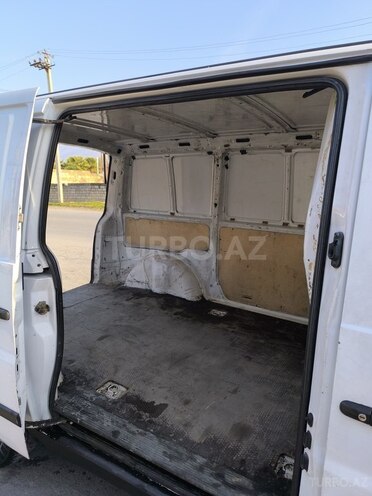 Mercedes Vito 2000, 270,555 km - 2.2 л - Zaqatala