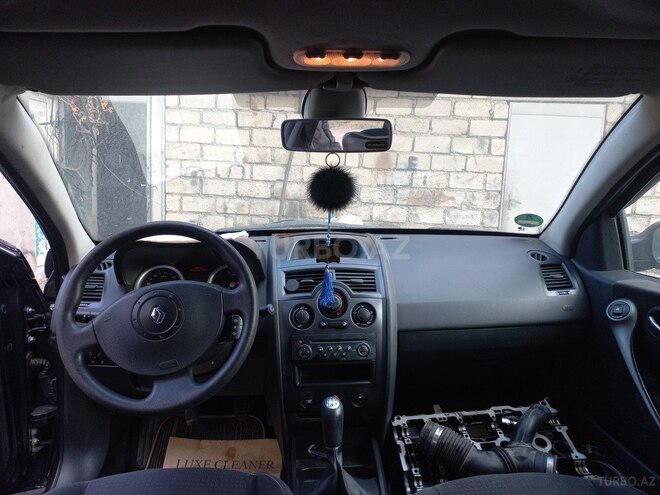Renault Megane 2005, 250,000 km - 1.6 l - Gəncə