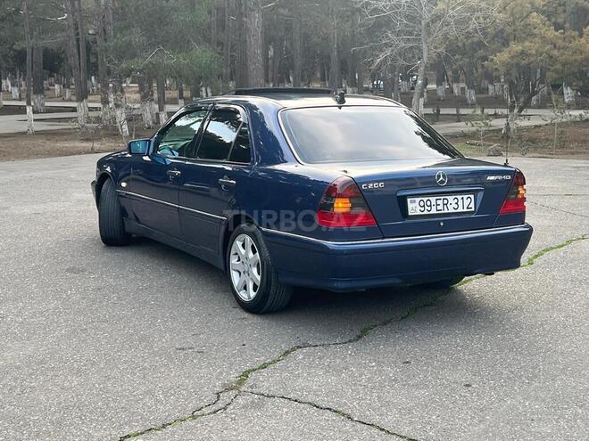 Mercedes C 180 2000, 324,221 km - 1.8 l - Sumqayıt