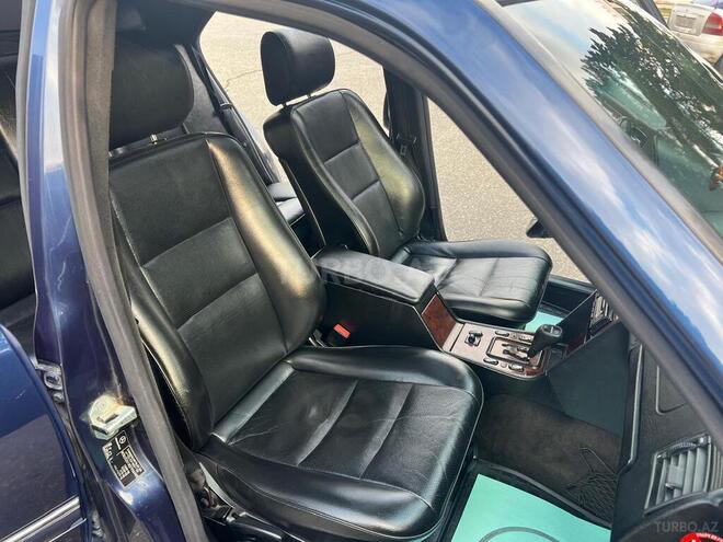 Mercedes C 180 2000, 324,221 km - 1.8 l - Sumqayıt