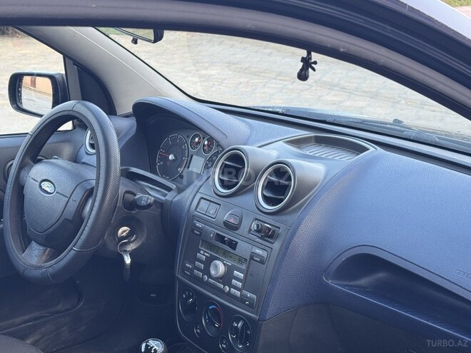 Ford Fiesta 2007, 210,200 km - 1.4 l - Bakı