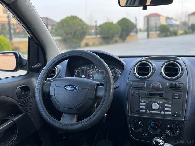 Ford Fiesta 2007, 210,200 km - 1.4 l - Bakı