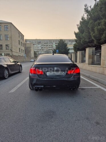 BMW 520 2013, 239,000 km - 2.0 l - Bakı