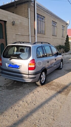Opel Zafira 1999, 257,890 km - 1.8 l - Tovuz