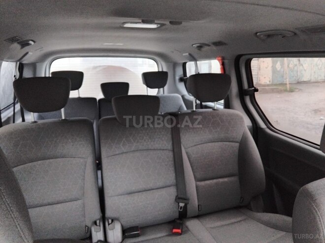 Hyundai H-1 2020, 180,000 km - 2.5 l - Bakı