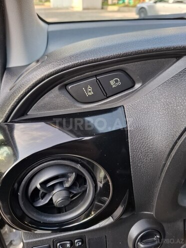 Toyota Vitz 2019, 76,000 km - 1.5 l - Bakı
