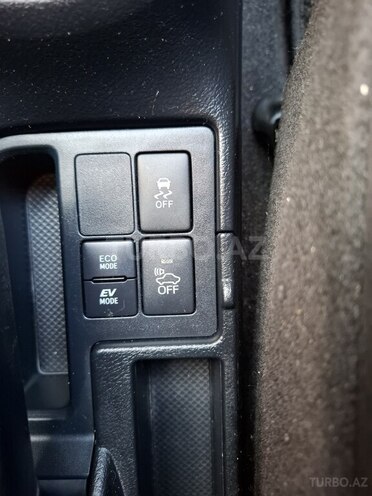 Toyota Vitz 2019, 76,000 km - 1.5 l - Bakı