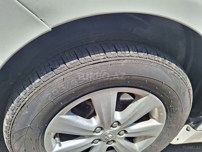 Toyota Corolla 2008, 217,000 km - 1.6 l - Ağstafa