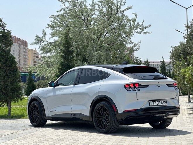 Ford Mustang Mach-E 2022, 60,000 km - 0.0 л - Bakı