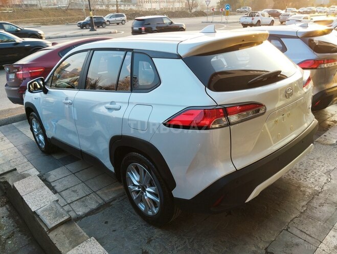 Toyota Corolla Cross-4
