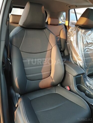 Toyota Corolla Cross-17