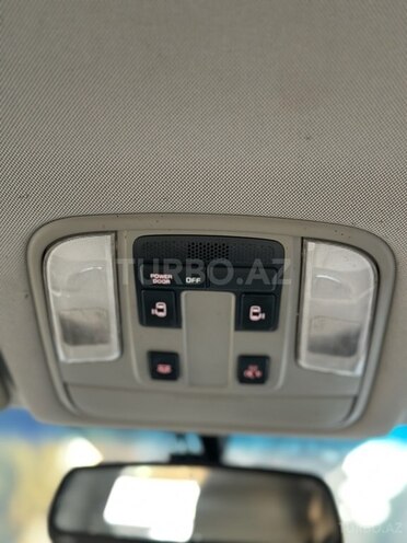 Kia Carnival 2016, 274,000 km - 2.2 l - Bakı