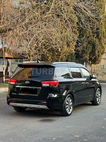 Kia Carnival 2016, 274,000 km - 2.2 l - Bakı
