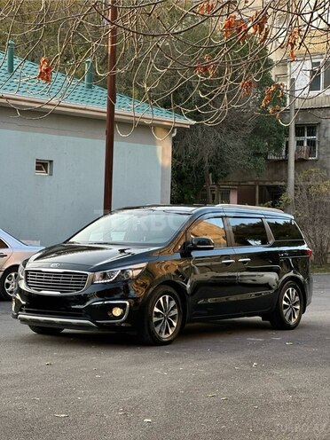 Kia Carnival 2016, 274,000 km - 2.2 l - Bakı