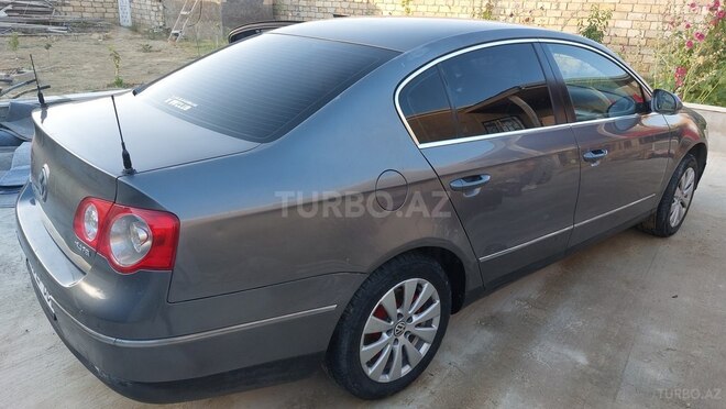 Volkswagen Passat 2006, 350,000 km - 2.0 l - Bakı