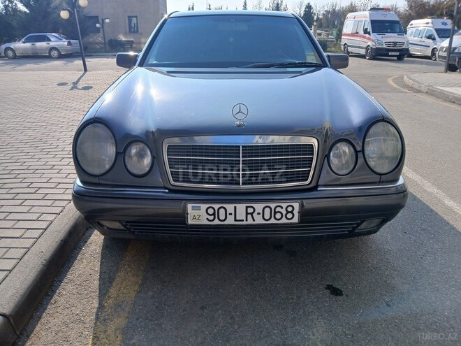 Mercedes E 240 1997, 425,805 km - 2.4 l - Sabirabad