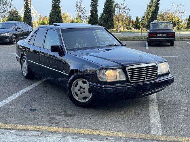 Mercedes E 220 1995, 440,230 km - 2.2 l - Bakı