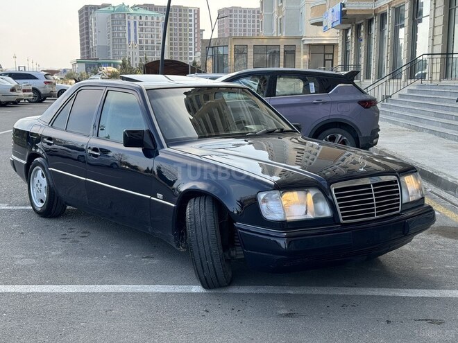 Mercedes E 220 1995, 440,230 km - 2.2 l - Bakı