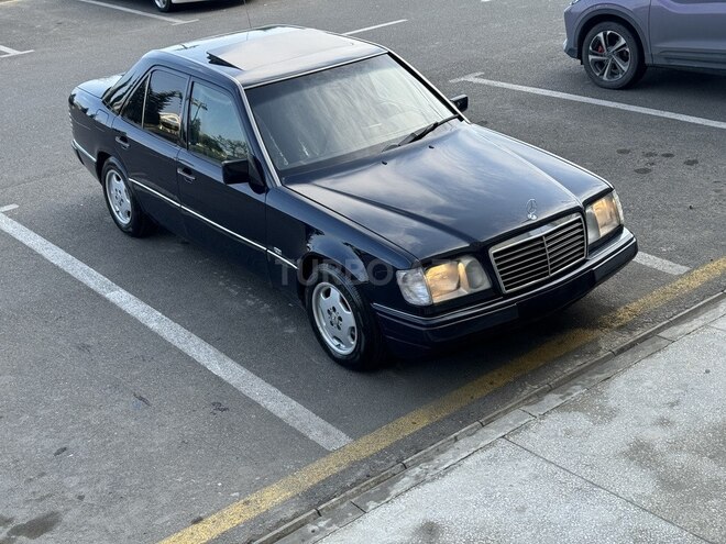 Mercedes E 220 1995, 440,230 km - 2.2 l - Bakı