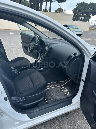 Hyundai i30 2008, 322,000 km - 1.6 l - Sumqayıt