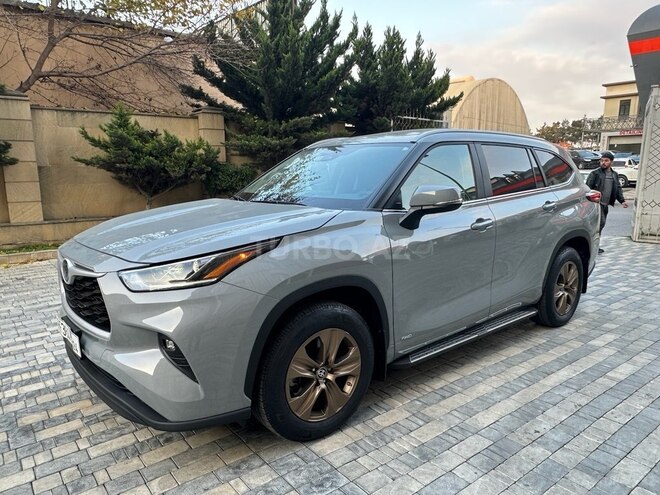 Toyota Highlander 2023, 41,000 km - 2.5 l - Bakı