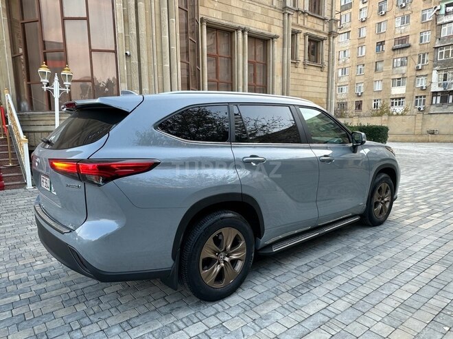 Toyota Highlander 2023, 41,000 km - 2.5 l - Bakı