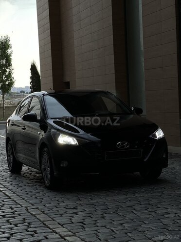 Hyundai Accent 2022, 70,000 km - 1.6 l - Bakı