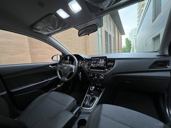 Hyundai Accent 2022, 70,000 km - 1.6 l - Bakı