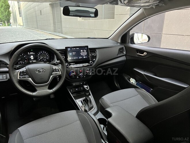 Hyundai Accent 2022, 70,000 km - 1.6 l - Bakı