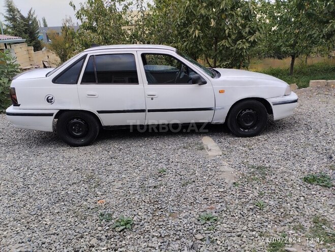 Daewoo Nexia 1997, 635,246 km - 1.5 л - Quba