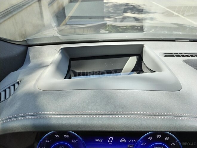 Mercedes  2022, 3,200 km - 0.0 l - Bakı